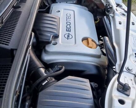 Сірий Опель Меріва, об'ємом двигуна 1.6 л та пробігом 235 тис. км за 3900 $, фото 11 на Automoto.ua