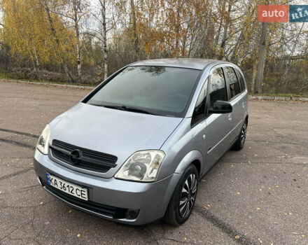 Серый Опель Мерива, объемом двигателя 1.6 л и пробегом 307 тыс. км за 3600 $, фото 20 на Automoto.ua
