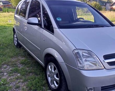 Сірий Опель Меріва, об'ємом двигуна 1.6 л та пробігом 235 тис. км за 3900 $, фото 6 на Automoto.ua