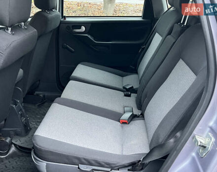 Серый Опель Мерива, объемом двигателя 1.6 л и пробегом 180 тыс. км за 3650 $, фото 22 на Automoto.ua