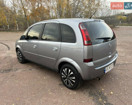 Серый Опель Мерива, объемом двигателя 1.6 л и пробегом 307 тыс. км за 3600 $, фото 22 на Automoto.ua