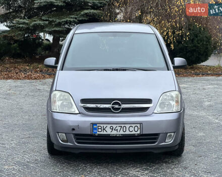Серый Опель Мерива, объемом двигателя 1.6 л и пробегом 180 тыс. км за 3650 $, фото 2 на Automoto.ua