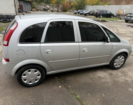 Серый Опель Мерива, объемом двигателя 1.4 л и пробегом 226 тыс. км за 3950 $, фото 4 на Automoto.ua