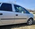 Серый Опель Мерива, объемом двигателя 1.69 л и пробегом 300 тыс. км за 4800 $, фото 1 на Automoto.ua
