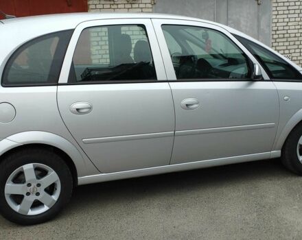 Серый Опель Мерива, объемом двигателя 1.6 л и пробегом 307 тыс. км за 3800 $, фото 6 на Automoto.ua