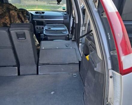 Серый Опель Мерива, объемом двигателя 1.6 л и пробегом 262 тыс. км за 2900 $, фото 9 на Automoto.ua