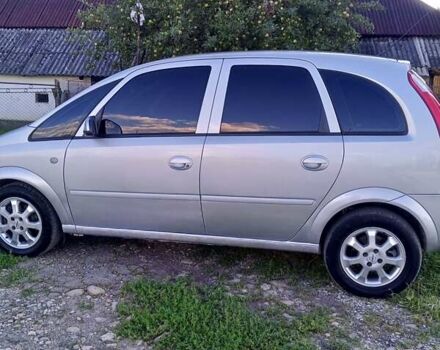 Сірий Опель Меріва, об'ємом двигуна 1.6 л та пробігом 235 тис. км за 3900 $, фото 12 на Automoto.ua