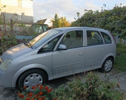 Серый Опель Мерива, объемом двигателя 1.6 л и пробегом 214 тыс. км за 3486 $, фото 13 на Automoto.ua