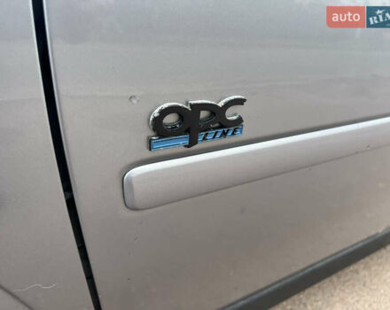 Серый Опель Мерива, объемом двигателя 1.6 л и пробегом 307 тыс. км за 3600 $, фото 28 на Automoto.ua