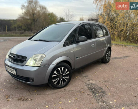 Серый Опель Мерива, объемом двигателя 1.6 л и пробегом 307 тыс. км за 3600 $, фото 25 на Automoto.ua