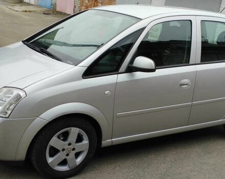 Серый Опель Мерива, объемом двигателя 1.6 л и пробегом 307 тыс. км за 3800 $, фото 1 на Automoto.ua