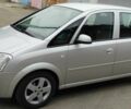 Серый Опель Мерива, объемом двигателя 1.6 л и пробегом 307 тыс. км за 3800 $, фото 1 на Automoto.ua