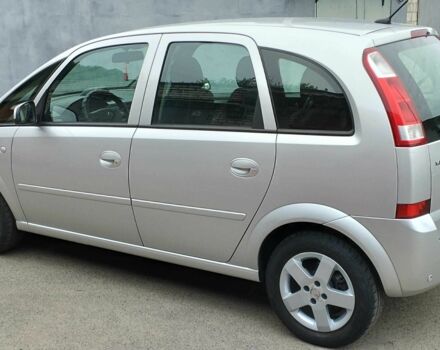 Серый Опель Мерива, объемом двигателя 1.6 л и пробегом 307 тыс. км за 3800 $, фото 2 на Automoto.ua