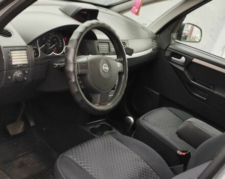 Серый Опель Мерива, объемом двигателя 1.6 л и пробегом 307 тыс. км за 3800 $, фото 9 на Automoto.ua