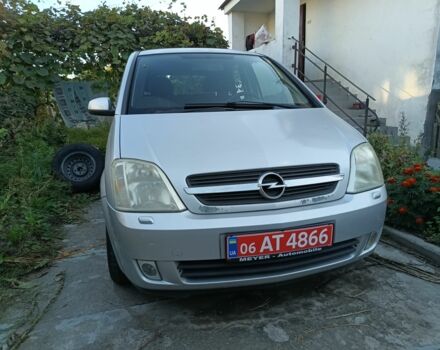Серый Опель Мерива, объемом двигателя 1.6 л и пробегом 214 тыс. км за 3486 $, фото 15 на Automoto.ua