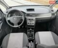 Сірий Опель Меріва, об'ємом двигуна 1.6 л та пробігом 350 тис. км за 3700 $, фото 7 на Automoto.ua