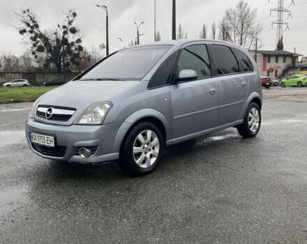 Серый Опель Мерива, объемом двигателя 1.8 л и пробегом 210 тыс. км за 3800 $, фото 2 на Automoto.ua