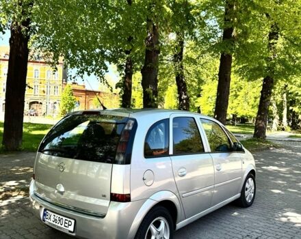 Серый Опель Мерива, объемом двигателя 1.6 л и пробегом 168 тыс. км за 4000 $, фото 3 на Automoto.ua