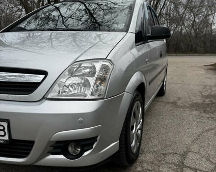 Сірий Опель Меріва, об'ємом двигуна 1.6 л та пробігом 260 тис. км за 4800 $, фото 3 на Automoto.ua