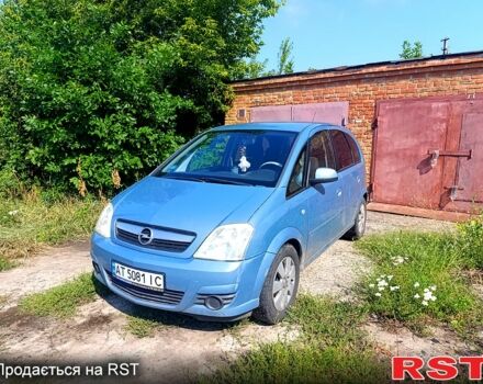 Серый Опель Мерива, объемом двигателя 1.4 л и пробегом 185 тыс. км за 3700 $, фото 1 на Automoto.ua