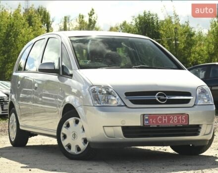 Серый Опель Мерива, объемом двигателя 1.6 л и пробегом 128 тыс. км за 4500 $, фото 1 на Automoto.ua