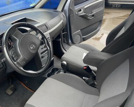 Серый Опель Мерива, объемом двигателя 1.8 л и пробегом 210 тыс. км за 3800 $, фото 20 на Automoto.ua