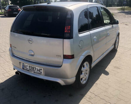 Серый Опель Мерива, объемом двигателя 1.6 л и пробегом 204 тыс. км за 4500 $, фото 2 на Automoto.ua