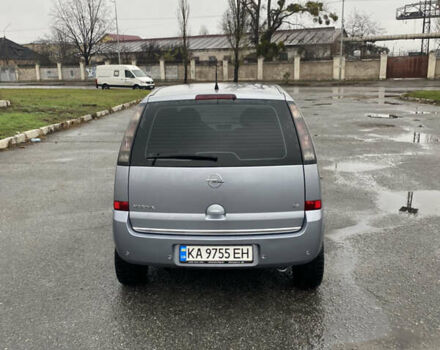Серый Опель Мерива, объемом двигателя 1.8 л и пробегом 210 тыс. км за 3800 $, фото 12 на Automoto.ua
