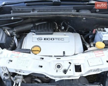 Серый Опель Мерива, объемом двигателя 1.6 л и пробегом 128 тыс. км за 4500 $, фото 7 на Automoto.ua