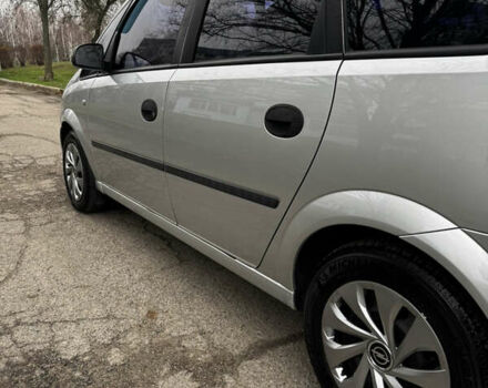 Сірий Опель Меріва, об'ємом двигуна 1.6 л та пробігом 260 тис. км за 4800 $, фото 6 на Automoto.ua