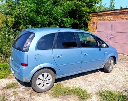 Серый Опель Мерива, объемом двигателя 1.4 л и пробегом 185 тыс. км за 3700 $, фото 3 на Automoto.ua