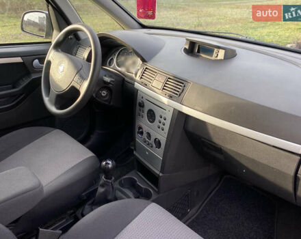 Серый Опель Мерива, объемом двигателя 1.6 л и пробегом 126 тыс. км за 4900 $, фото 8 на Automoto.ua