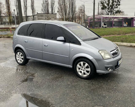 Серый Опель Мерива, объемом двигателя 1.8 л и пробегом 210 тыс. км за 3800 $, фото 4 на Automoto.ua