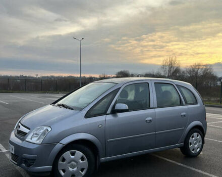 Сірий Опель Меріва, об'ємом двигуна 1.6 л та пробігом 205 тис. км за 4199 $, фото 3 на Automoto.ua