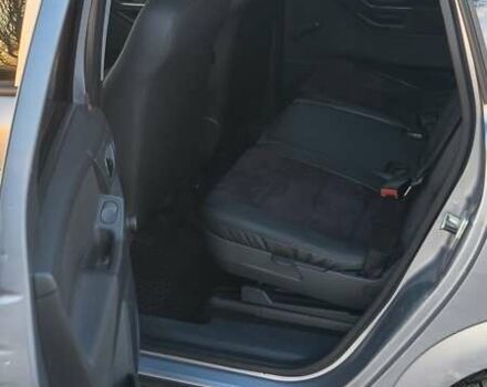 Серый Опель Мерива, объемом двигателя 1.6 л и пробегом 298 тыс. км за 4300 $, фото 4 на Automoto.ua