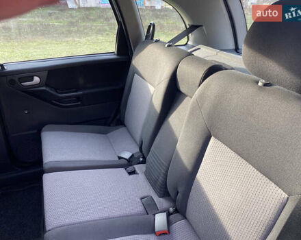 Серый Опель Мерива, объемом двигателя 1.6 л и пробегом 126 тыс. км за 4900 $, фото 15 на Automoto.ua