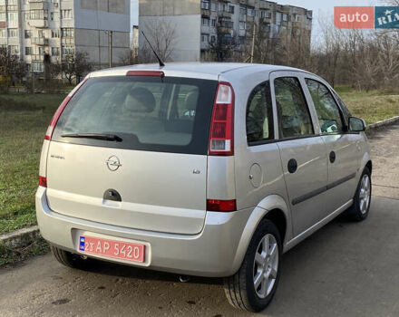 Серый Опель Мерива, объемом двигателя 1.6 л и пробегом 126 тыс. км за 4900 $, фото 4 на Automoto.ua