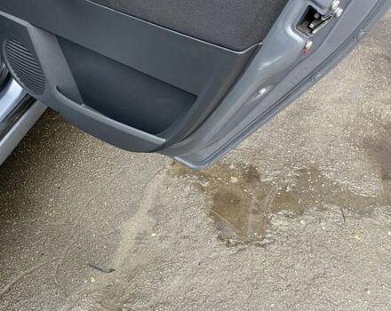 Серый Опель Мерива, объемом двигателя 1.8 л и пробегом 210 тыс. км за 3800 $, фото 18 на Automoto.ua