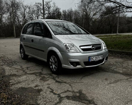 Сірий Опель Меріва, об'ємом двигуна 1.6 л та пробігом 260 тис. км за 4800 $, фото 12 на Automoto.ua