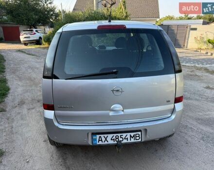 Сірий Опель Меріва, об'ємом двигуна 1.8 л та пробігом 300 тис. км за 3550 $, фото 4 на Automoto.ua