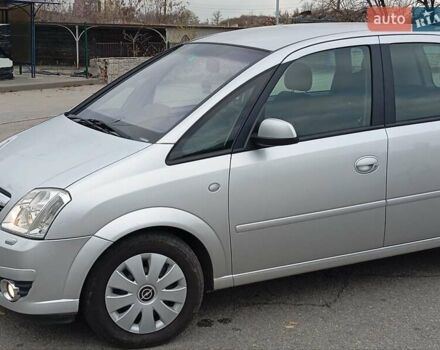 Серый Опель Мерива, объемом двигателя 1.6 л и пробегом 198 тыс. км за 6350 $, фото 7 на Automoto.ua