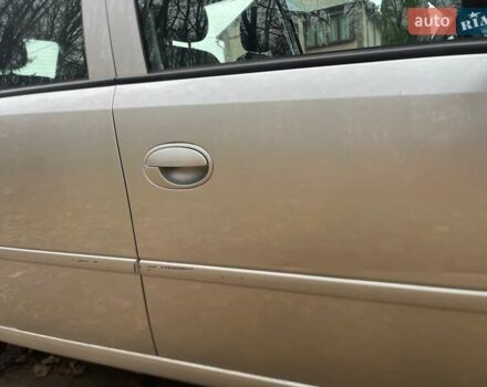 Сірий Опель Меріва, об'ємом двигуна 1.6 л та пробігом 231 тис. км за 5000 $, фото 3 на Automoto.ua