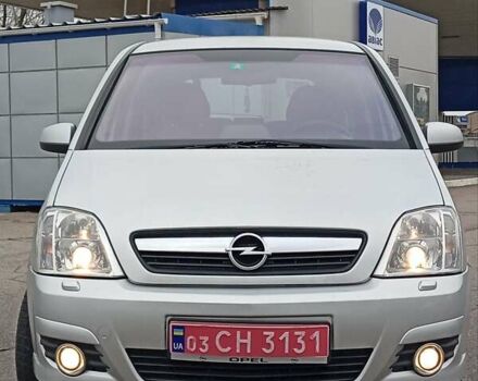 Серый Опель Мерива, объемом двигателя 1.6 л и пробегом 198 тыс. км за 6350 $, фото 10 на Automoto.ua