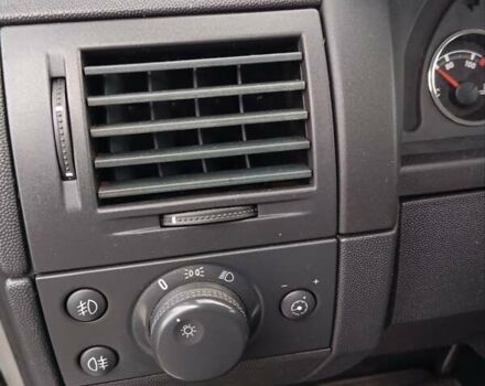 Серый Опель Мерива, объемом двигателя 1.6 л и пробегом 198 тыс. км за 6350 $, фото 30 на Automoto.ua