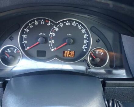 Сірий Опель Меріва, об'ємом двигуна 1.61 л та пробігом 193 тис. км за 4900 $, фото 19 на Automoto.ua