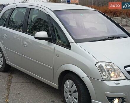 Серый Опель Мерива, объемом двигателя 1.6 л и пробегом 198 тыс. км за 6350 $, фото 1 на Automoto.ua