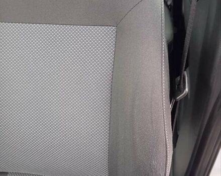 Серый Опель Мерива, объемом двигателя 1.6 л и пробегом 198 тыс. км за 6350 $, фото 41 на Automoto.ua