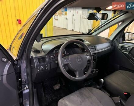 Серый Опель Мерива, объемом двигателя 1.6 л и пробегом 101 тыс. км за 6200 $, фото 20 на Automoto.ua