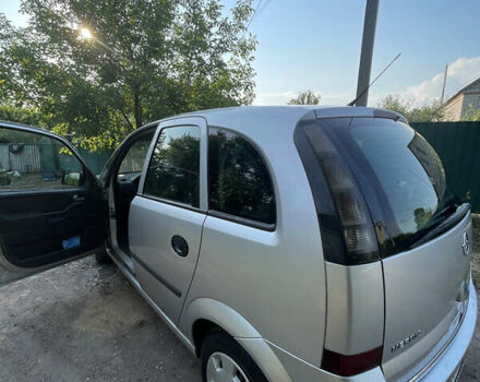 Сірий Опель Меріва, об'ємом двигуна 1.36 л та пробігом 294 тис. км за 4300 $, фото 2 на Automoto.ua