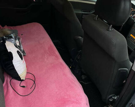 Сірий Опель Меріва, об'ємом двигуна 1.6 л та пробігом 180 тис. км за 5500 $, фото 13 на Automoto.ua